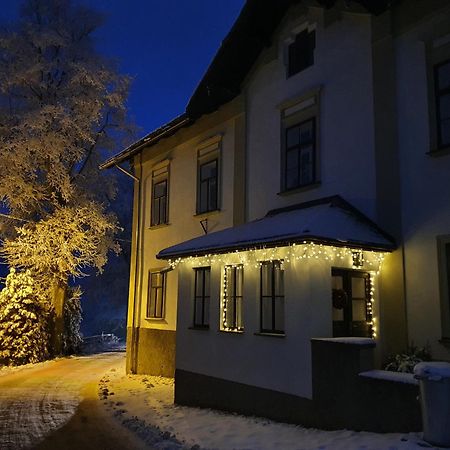 Stara Skola Hedec Aparthotel Králíky Eksteriør bilde