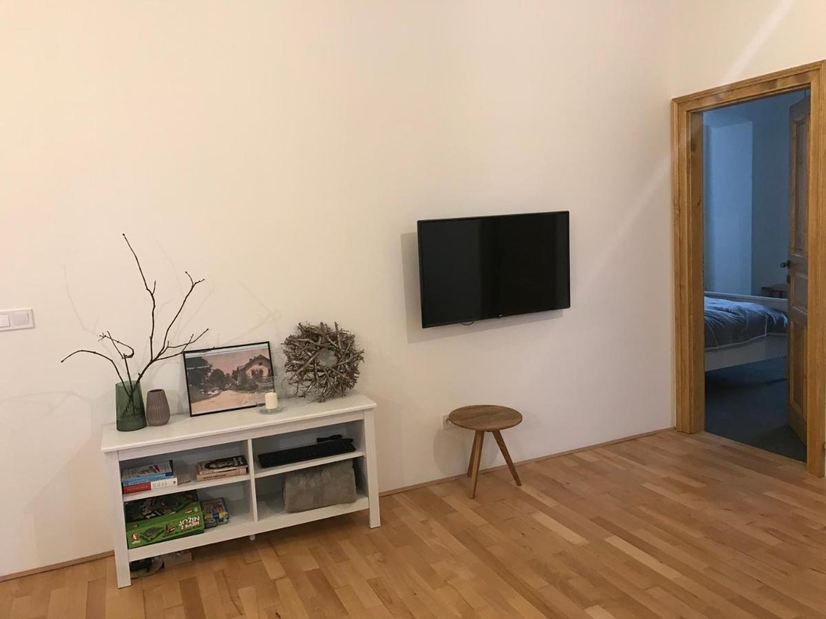 Stara Skola Hedec Aparthotel Králíky Eksteriør bilde
