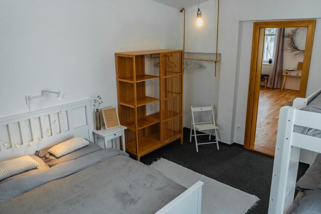 Stara Skola Hedec Aparthotel Králíky Eksteriør bilde