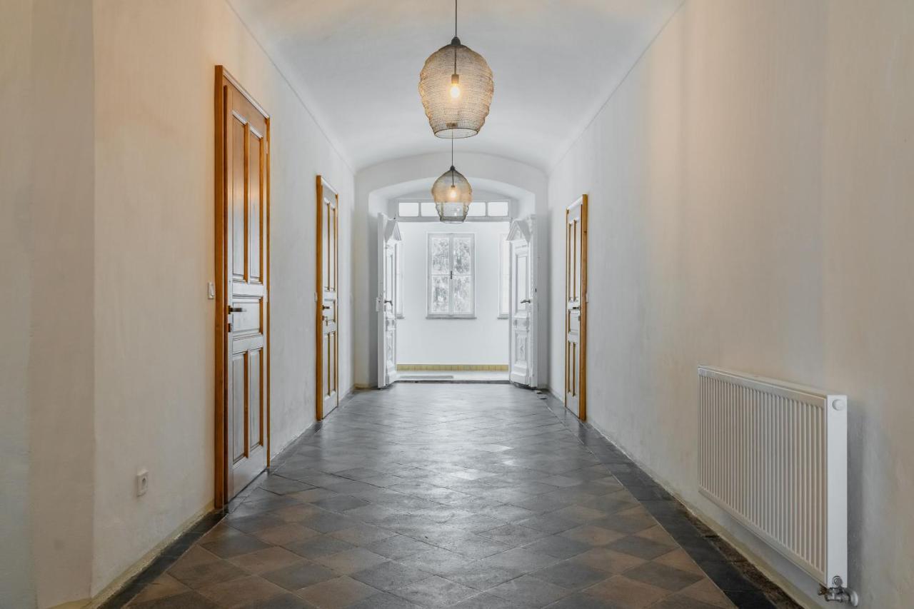 Stara Skola Hedec Aparthotel Králíky Eksteriør bilde